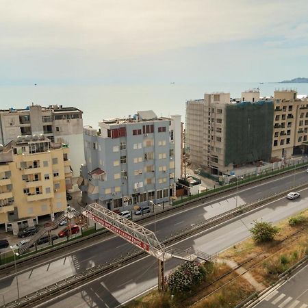Appartamento High-Tech Flat Durrës Esterno foto