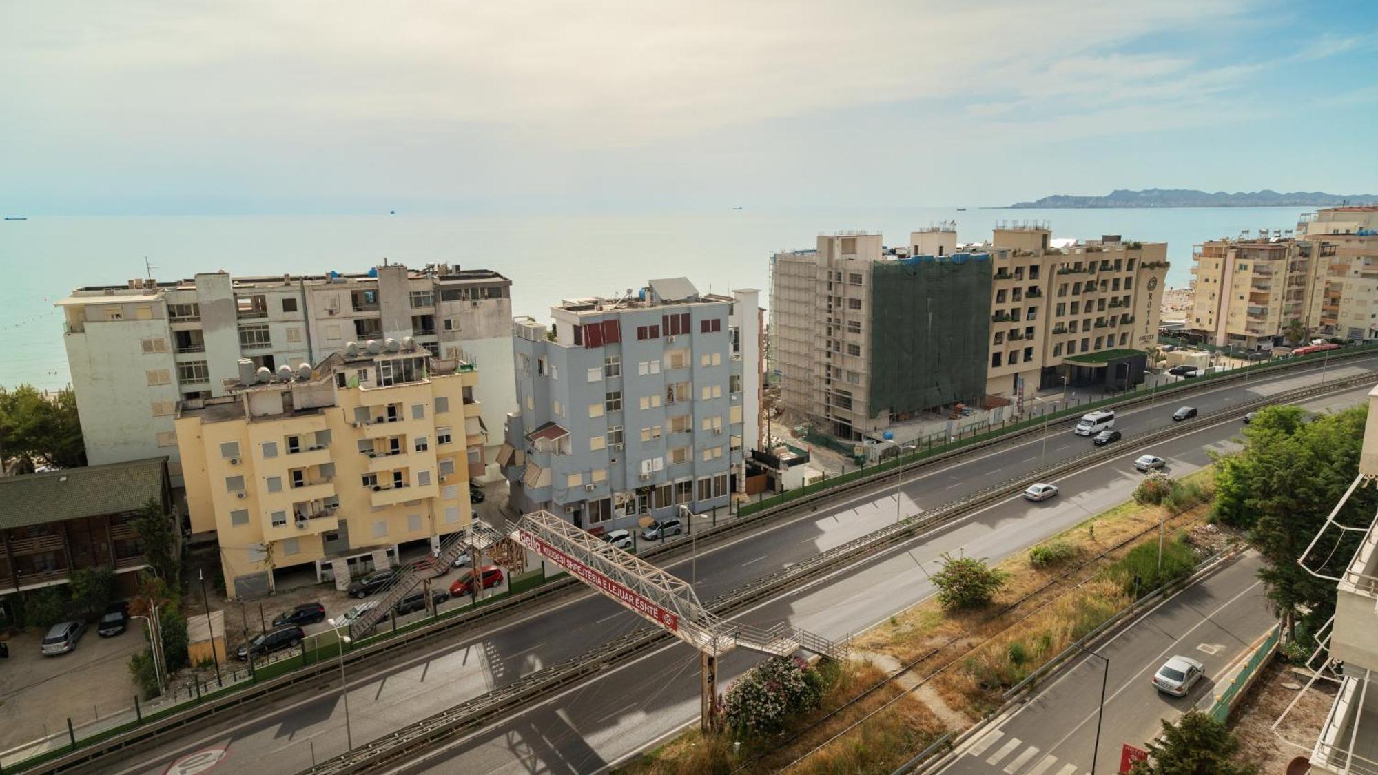 Appartamento High-Tech Flat Durrës Esterno foto